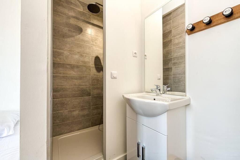 Haut Standing, 4 Ch Dont 2 Sdb Prive, Clim, Fibre Grenoble Esterno foto