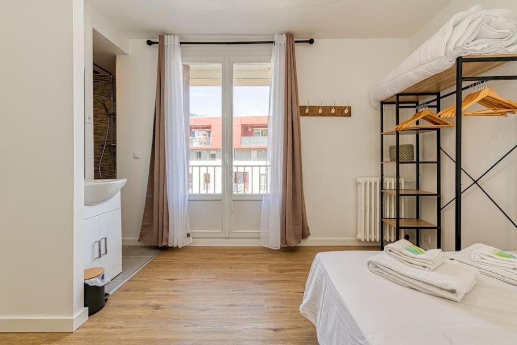 Haut Standing, 4 Ch Dont 2 Sdb Prive, Clim, Fibre Grenoble Esterno foto